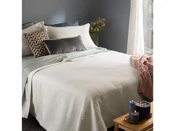 Cubrecama de Algodón Jacquard King XL Casaideas