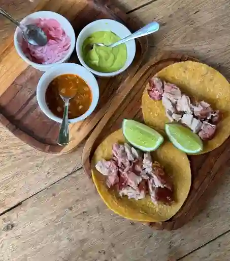 Tacos de Chicharrón (X2)