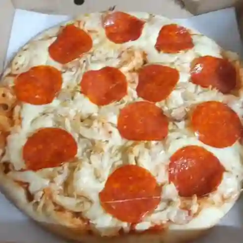 Pizza Personal Pepperoni Pollo