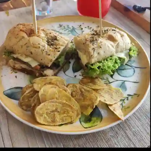 Sandwich de Tocineta y Maíz