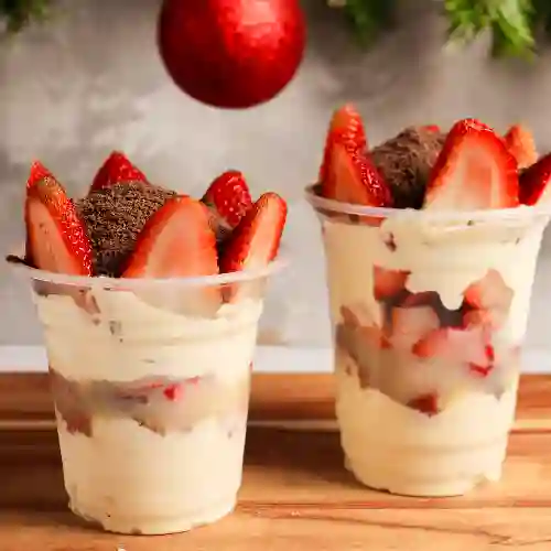 Fresas con Crema + Chocolate Negro