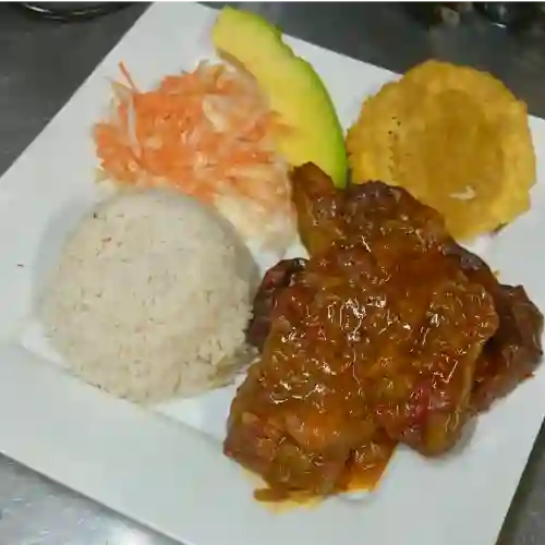 Lengua en Salsa