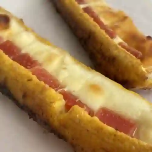 Maduro con Queso y Bocadillo