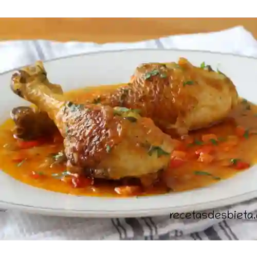 Pollo Guisado