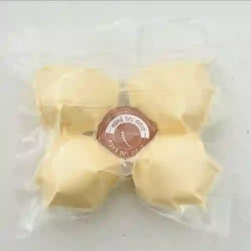 Pandebono Tradicional con Queso 4
