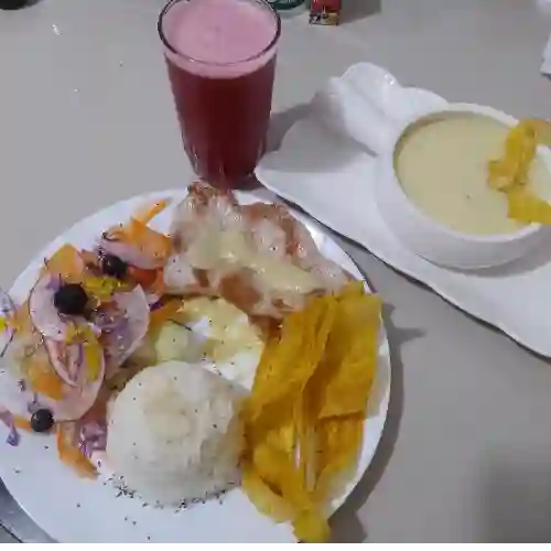 Almuerzo Completo con Pechuga