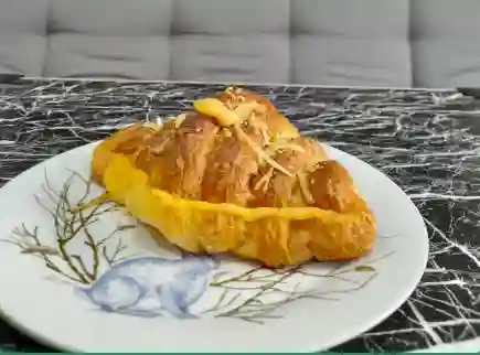 Croissant de Queso