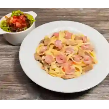 Pasta Mar y Tierra