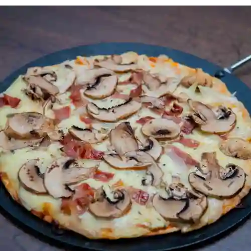 Pizza Campesina Familiar