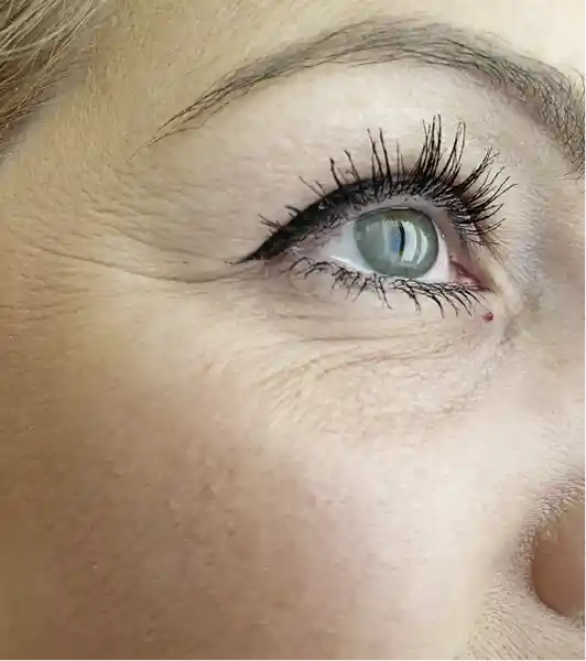 Pond's Crema Antiedad Hialurónico Primeros Signos +30 Años 50 g