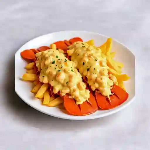Langosta en Salsa de Camaron y Queso