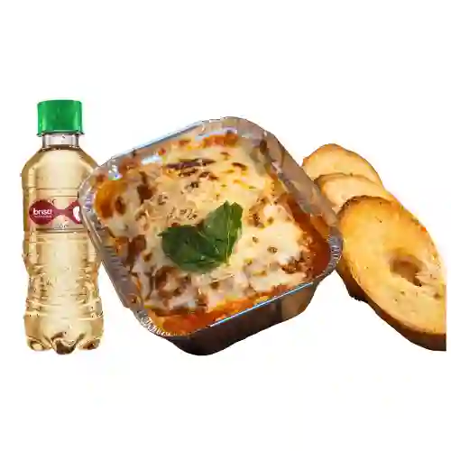 Lasagna Mixta y Bebida