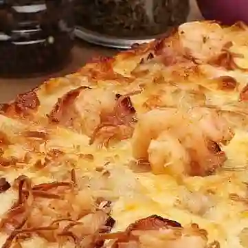 Pizza Familiar Mar y Tierra