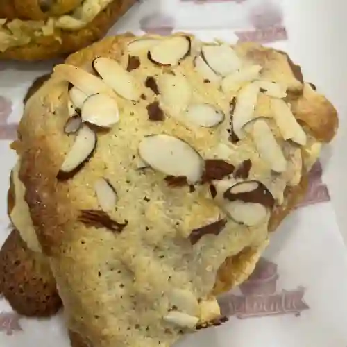 Croissant de Almendra