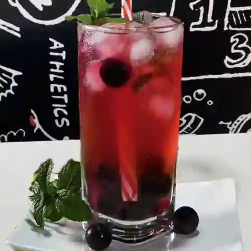 Soda Red + Electrolitos 22 Oz