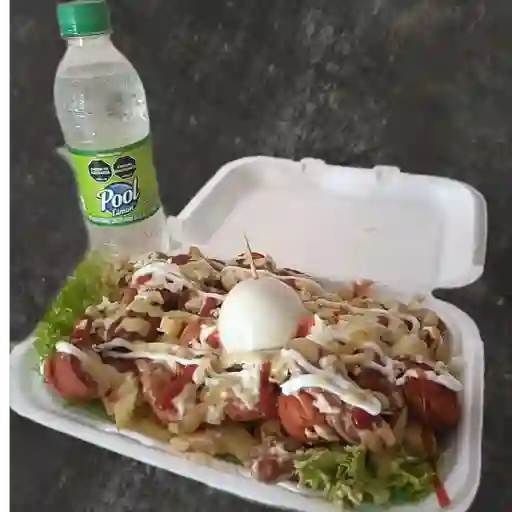 Salchipapa Gaseosa
