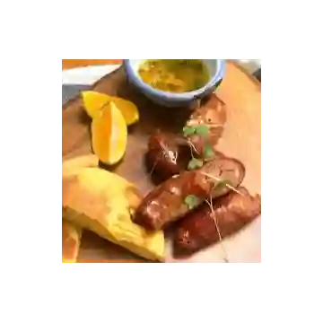 Arepa Boyacense+chorizo