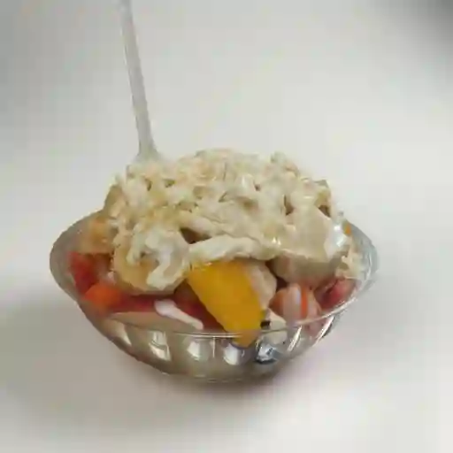 Ensalada de frutas 16oz