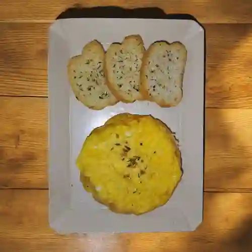 Tortilla de Huevo + Tostadas