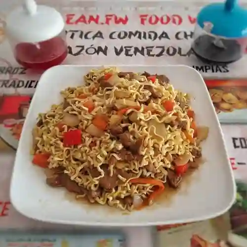 Tallarines con Carne