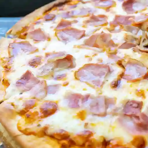 Pizza pollo y vegetales