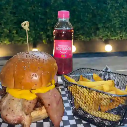 Combo Hamburguesa Espartana