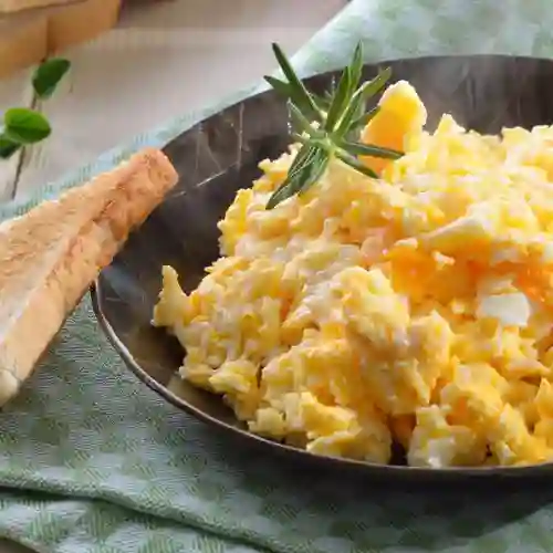 Huevos Cremosos