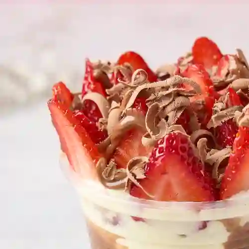 Fresas con Crema 12 Onz