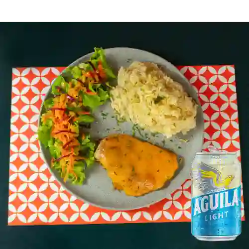 Combo Pechuga a la Plancha con Puré + Aguila Light Lata 330ml