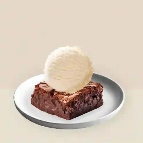 Brownie con Helado de Vainilla