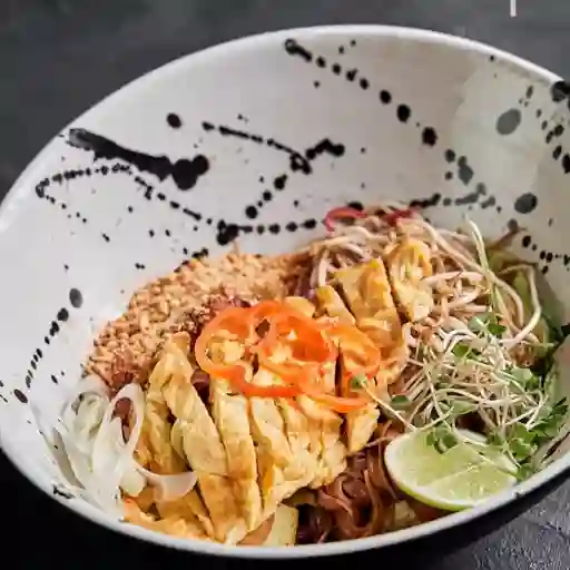 Phad thai langostino calamar