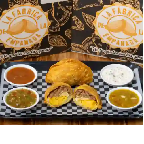 Empanada Mixta Clásica