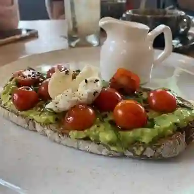 Tostada Capresse