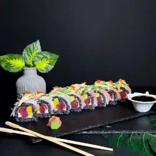 Black Tuna Roll