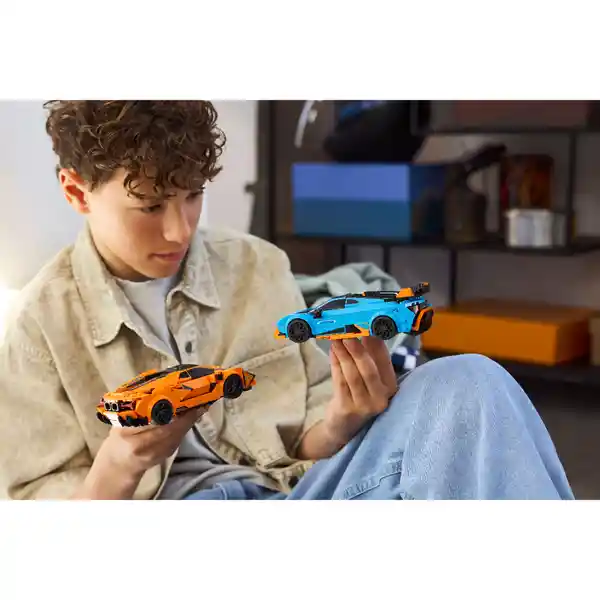 Set Construcción Lamborghini Revuelto y Huracán Sto Lego