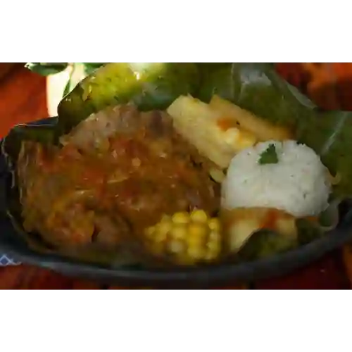 Sobrebarriga en Salsa Criolla