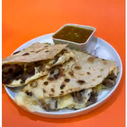 Quesadilla de Birria