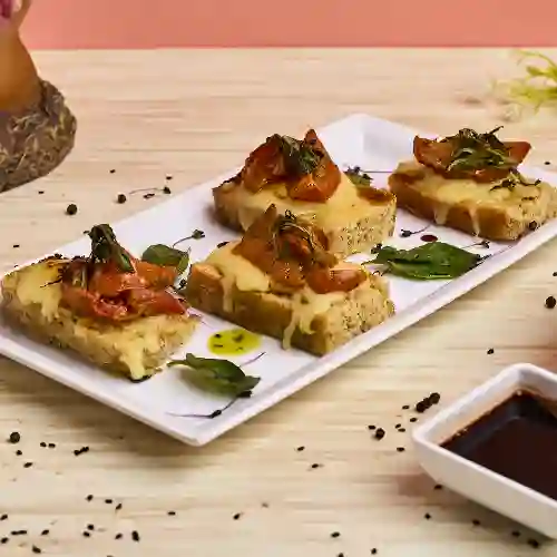 Bruchetas Caprese