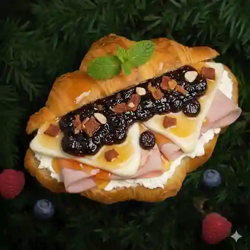 Croissant de pavo y arándanos
