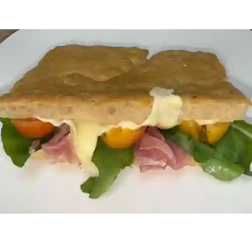 Tostado de jamón serrano