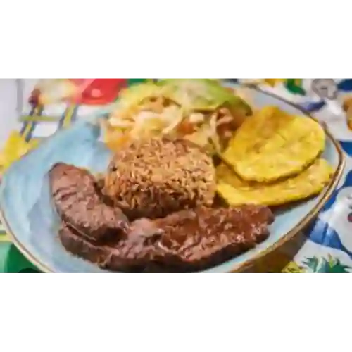 Lengua en Salsa