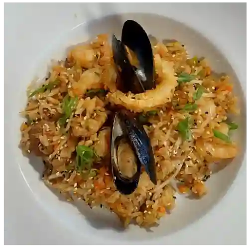Arroz Chaufa Mar y Tierra