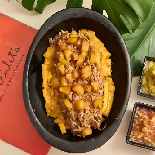 Patacón con Carne