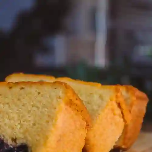 Torta de Vainilla y Arándanos