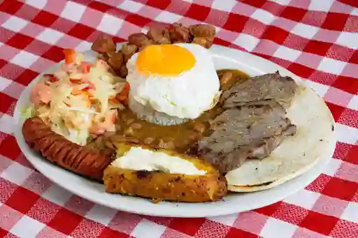 Típico Antioqueño de Res
