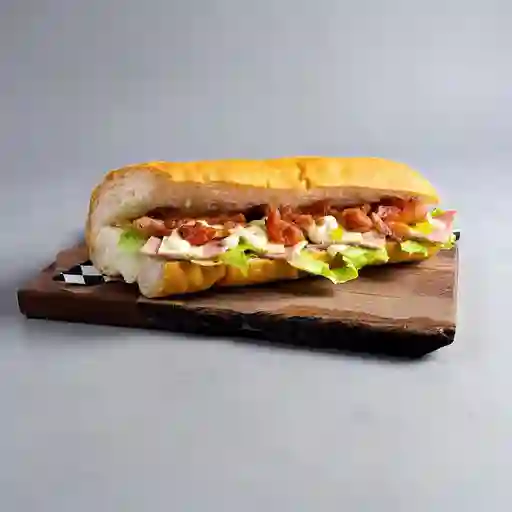 Sándwich Colita Especial Tocineta