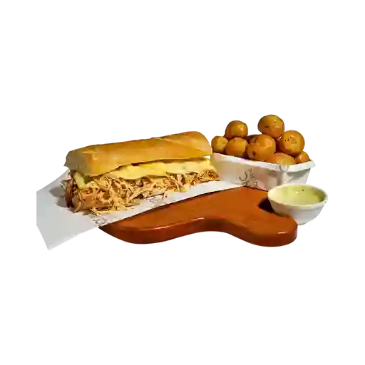 Combo Sándwich de Pollo + Papa Criolla