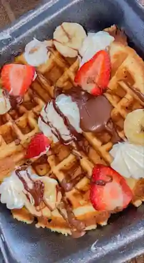 Waffle Banano, Fresa y Nutella
