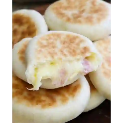 Arepa de Plancha Jamon y Queso