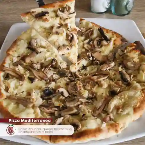 Pizza Mediterránea
